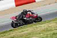 cadwell-no-limits-trackday;cadwell-park;cadwell-park-photographs;cadwell-trackday-photographs;enduro-digital-images;event-digital-images;eventdigitalimages;navarra;no-limits-trackdays;peter-wileman-photography;racing-digital-images;trackday-digital-images;trackday-photos
